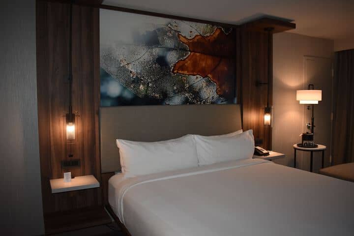 Room 14 of 73