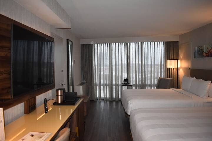 Room 18 of 73